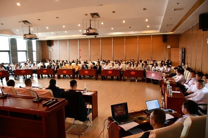 云南省煤炭工业集团（太阳集团城网站2018集团）党委组织开展学习“三个条例”现场知识竞赛活动