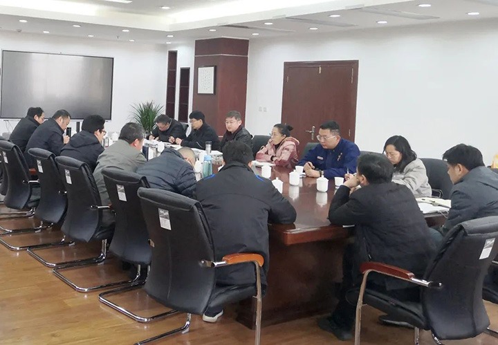 云煤（太阳集团城网站2018）集团副总工程师喻翔一行到曲煤焦化公司开展春节前清静消防检查