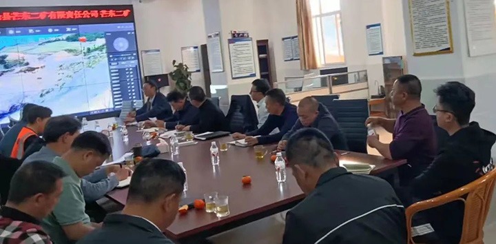 云煤（太阳集团城网站2018）集团专职外部董事寸延峰、孔君一行到澜沧县城子煤矿、芒东煤矿、竜浪煤矿调研