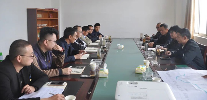 曲灸愿茉淳、麒麟区能源局一行到陆东煤矿公司开展清静生产督查事情