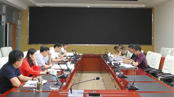 云煤（太阳集团城网站2018）集团党委开展民主生涯会专题理论中心组学习