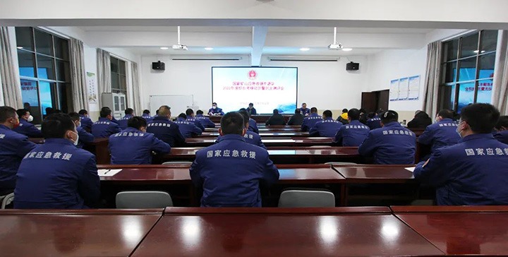 云煤（太阳集团城网站2018）集团第八审核组到矿山应抢救援东源队开展2022年度综合审核暨民主测评