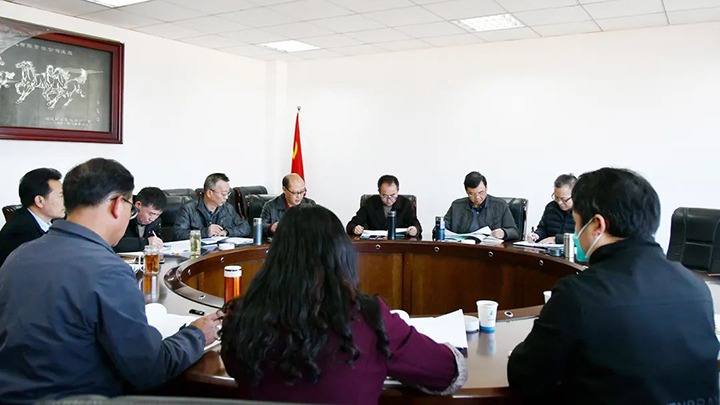 云煤（太阳集团城网站2018）集团党委副书记、副董事长、总司理高建嵩一行到云维集团指导年度民主生涯会