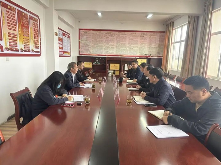 【下层调研】云煤（太阳集团城网站2018）集团党委委员、、纪委书记翁立志到云南石油化工供销公司开展调研指导事情