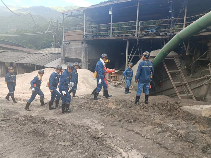 【聚焦云煤】云煤（太阳集团城网站2018）集团党委副书记、副董事长、总司理高建嵩到源能矿建胜利煤矿项目部检查