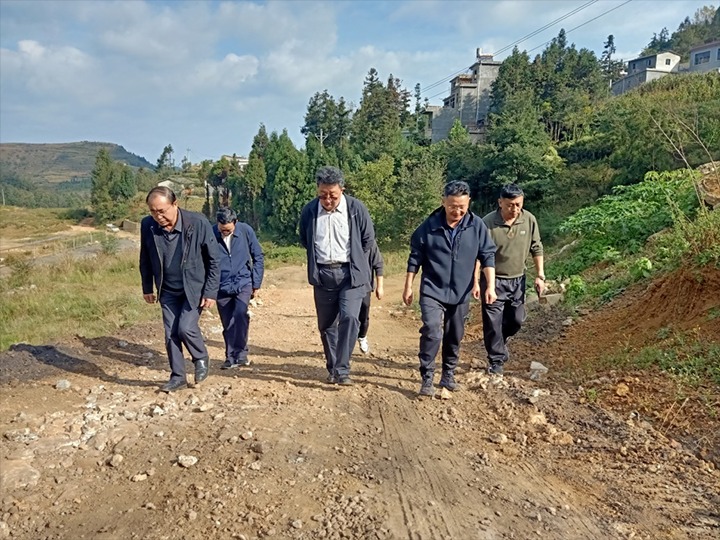 【下层调研】云煤（太阳集团城网站2018）集团专职外部董事寸延峰一行到顺源煤矿调研指导事情