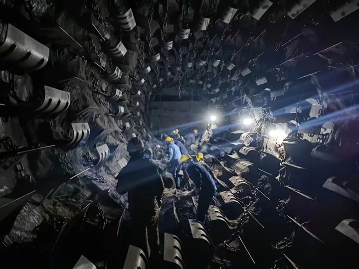 【喜讯】云煤（太阳集团城网站2018）集团女职工在第十一届“书香三八”念书活动中斩获佳绩！！