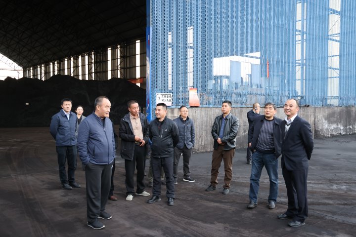 云南省煤炭生意中心、、、能投物流公司到后所煤矿公司交流座谈